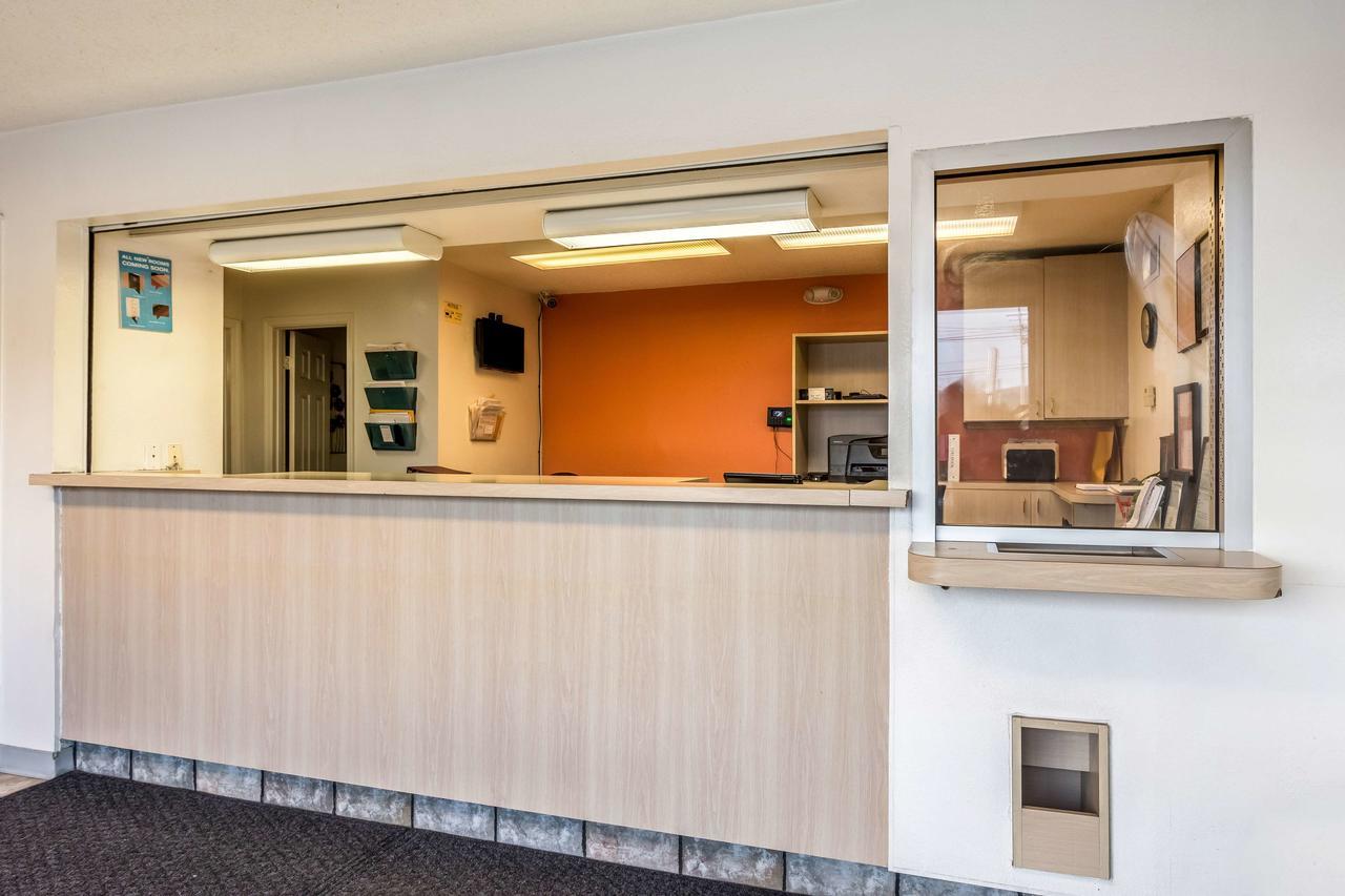 Motel 6 Chattanooga East Dış mekan fotoğraf