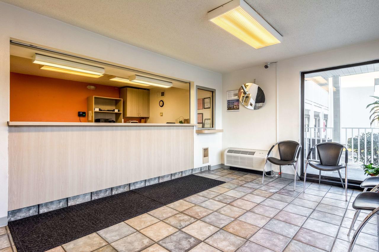 Motel 6 Chattanooga East Dış mekan fotoğraf