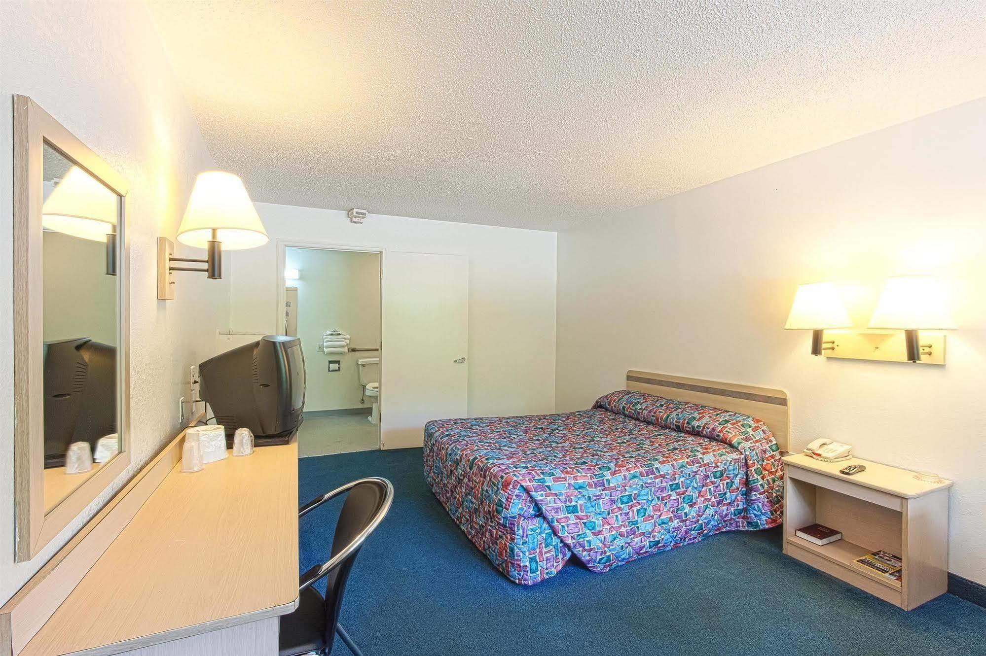 Motel 6 Chattanooga East Dış mekan fotoğraf